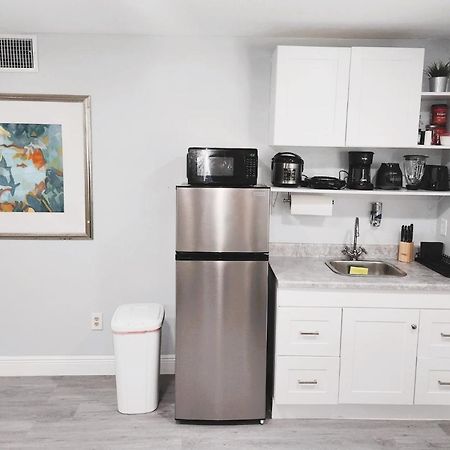 Cheerful Super Suite + 2 Queen + Sofa Bed Minutes From The Airport! Tampa Eksteriør bilde