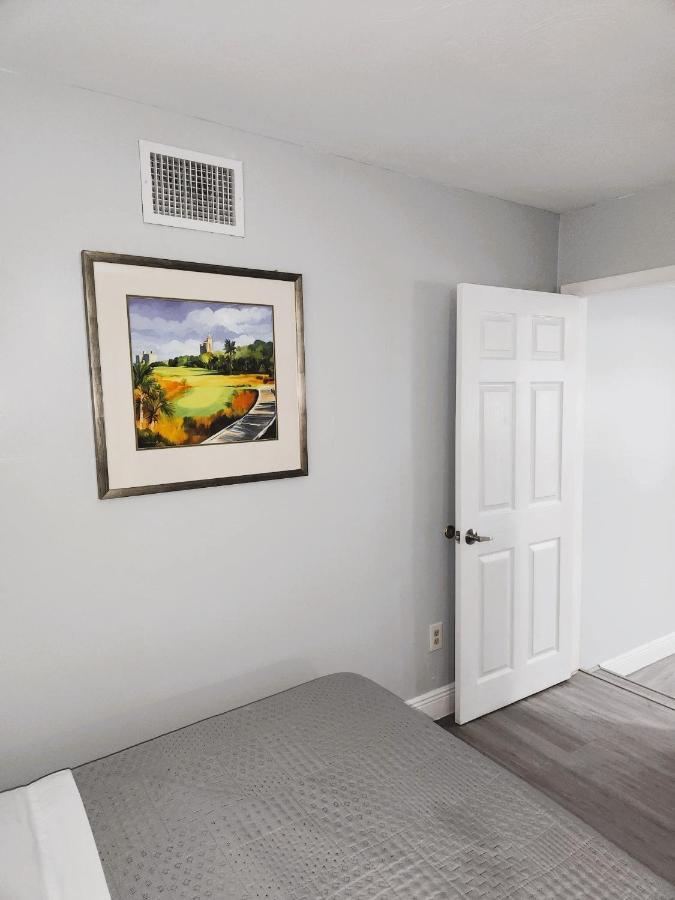 Cheerful Super Suite + 2 Queen + Sofa Bed Minutes From The Airport! Tampa Eksteriør bilde