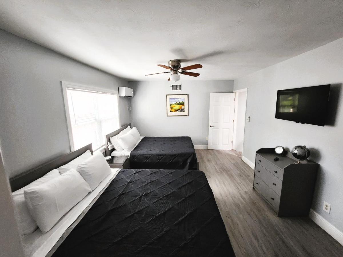 Cheerful Super Suite + 2 Queen + Sofa Bed Minutes From The Airport! Tampa Eksteriør bilde