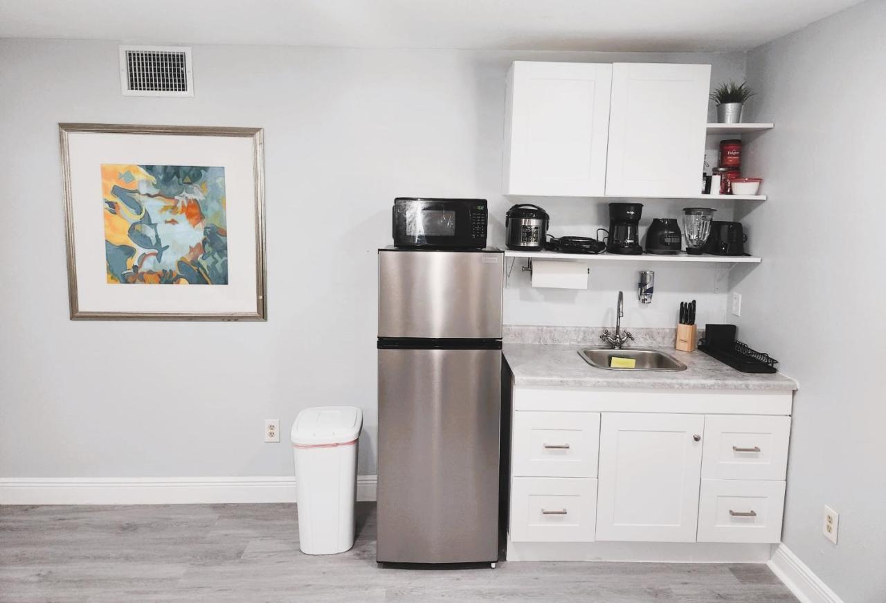 Cheerful Super Suite + 2 Queen + Sofa Bed Minutes From The Airport! Tampa Eksteriør bilde